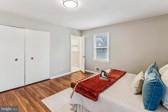 Building Photo - 7 Cedar Bluff Ct