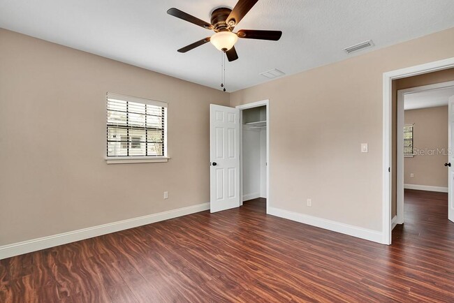 Building Photo - 4521 S Lois Ave