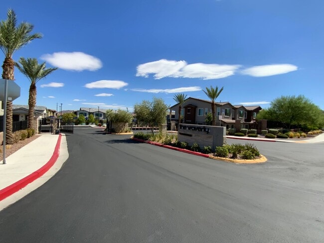 Building Photo - GATED 3 BED 3 BATH 2 CAR GARAGE TOWNHOUSE w/ LOFT + ROOM DOWNSTAIRS & COMMUNITY POOL IN HENDERSON