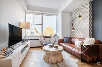 Building Photo - 2 bedroom in NEW YORK NY 10007