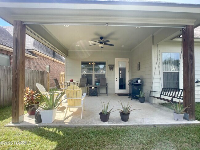 Building Photo - 144 Heathwood Dr