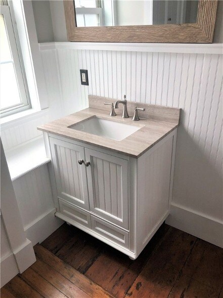 Building Photo - 283 Spring St