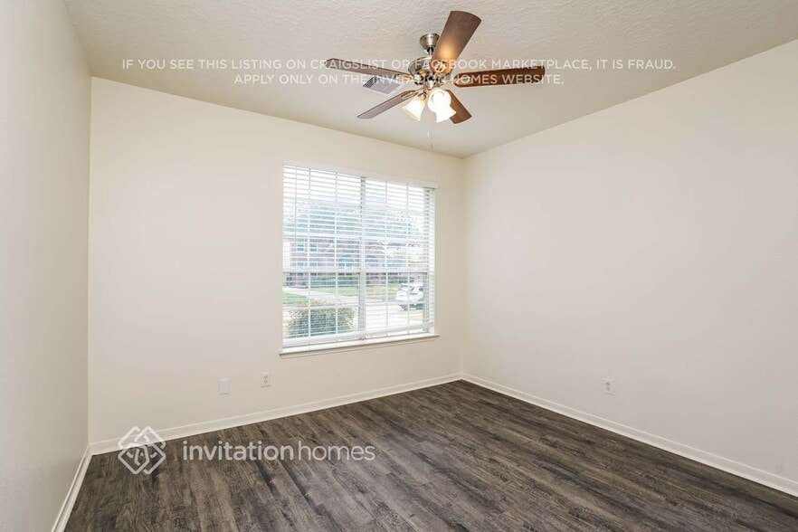 Building Photo - 12802 Magnolia Leaf St