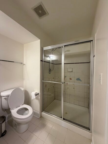 Building Photo - 188 Executive Cir