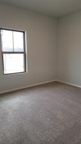 Building Photo - 556 Meadow Run Dr