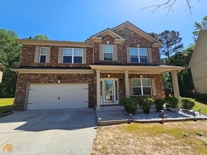 Building Photo - 99 Matador Way