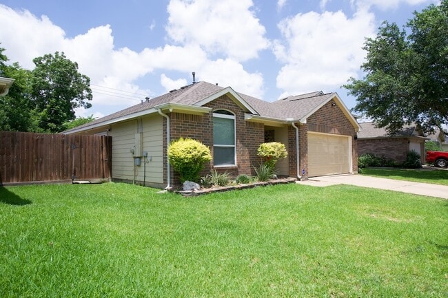 Building Photo - 2710 Sockeye Dr
