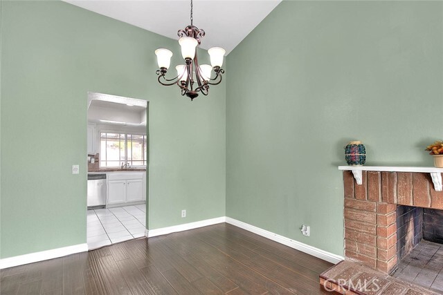 Building Photo - 23862 Country View Dr