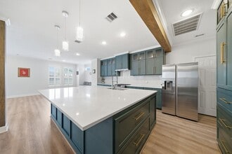Building Photo - 1413 Whispering Pines Dr