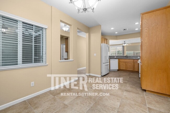 Building Photo - Introducing a charming new home in Folsom