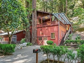 Building Photo - 1 Bed, 1 Bath + Office | Guerneville (Rio ...