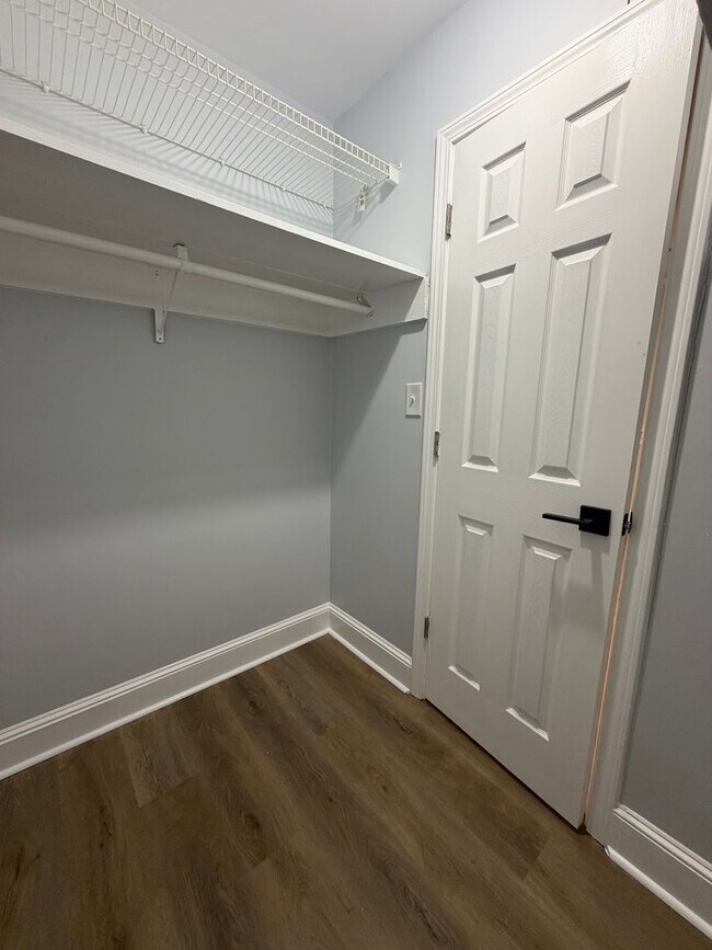 Building Photo - RENTAL HOME 4BD/3BTH