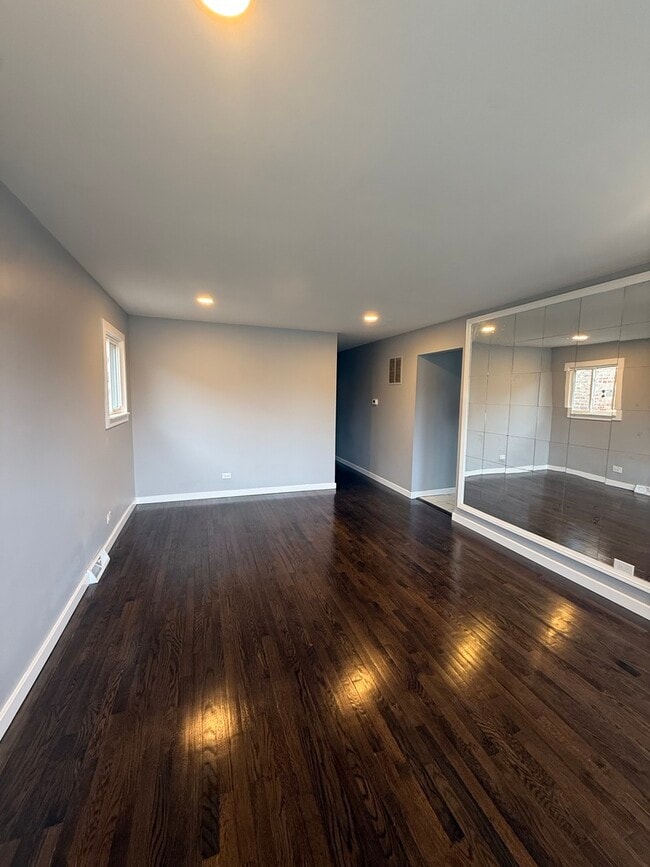 Building Photo - 7732 Lotus Ave