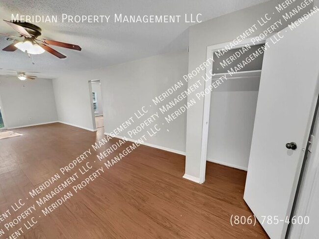 Building Photo - 9119 Belton Dr