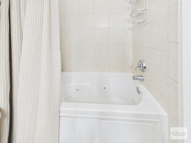 Building Photo - Fully Furnished Condo Available Now!