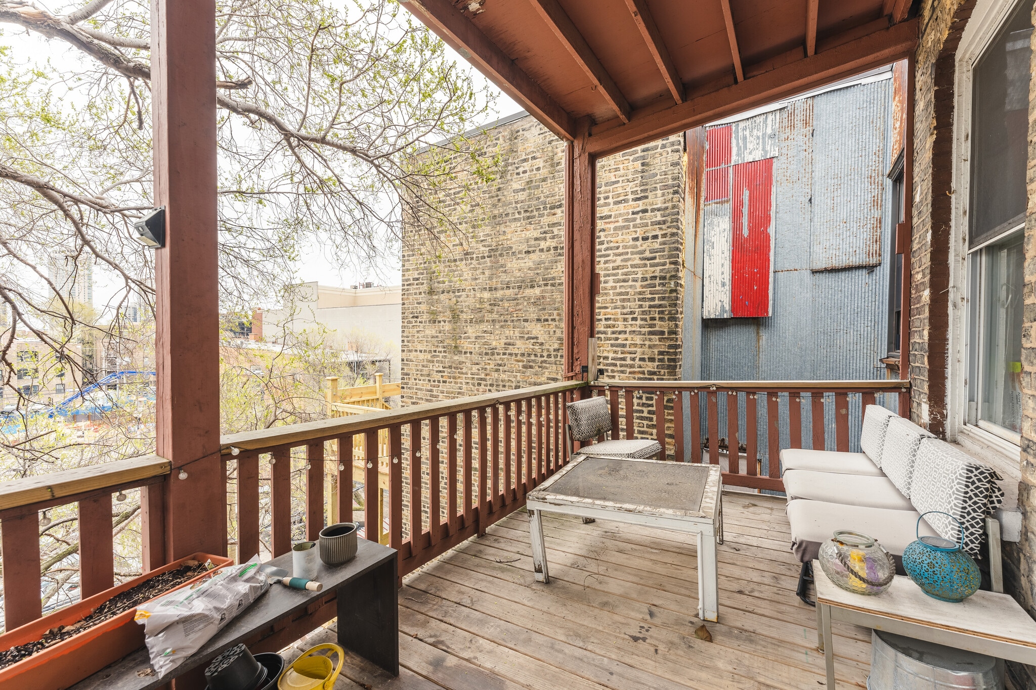 Building Photo - 3519 N Reta Ave