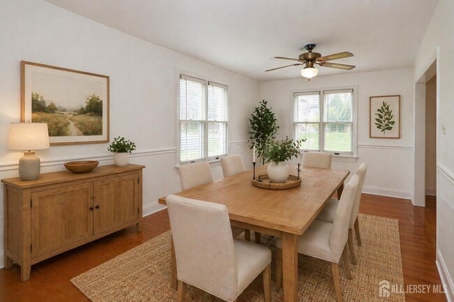 Building Photo - 2 Mohawk Dr