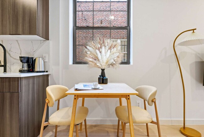 Building Photo - 311 Eckford St