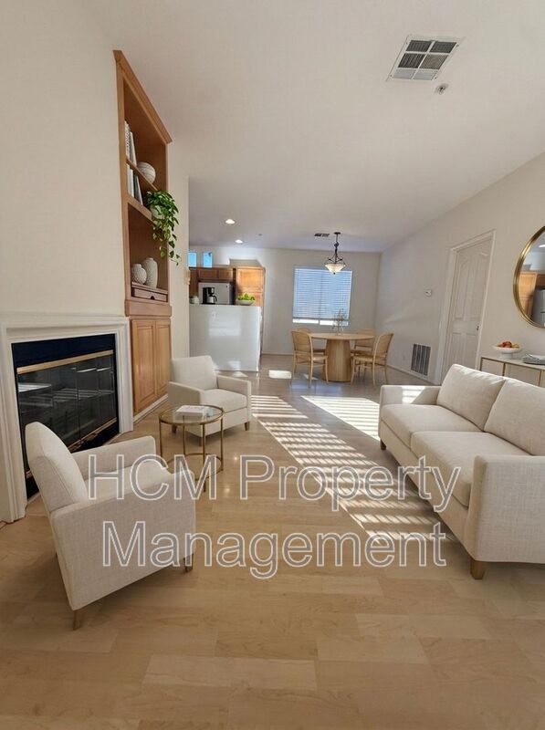 Building Photo - 2352 Sunningdale Dr