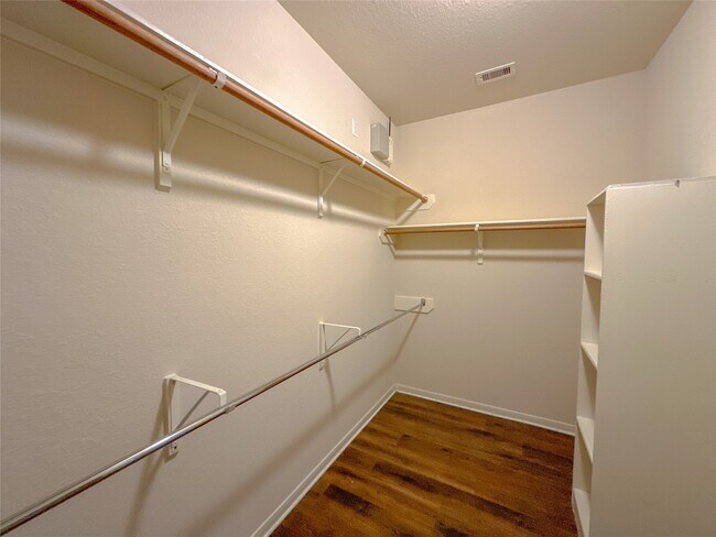 Building Photo - 14819 Grove Canyon Ct