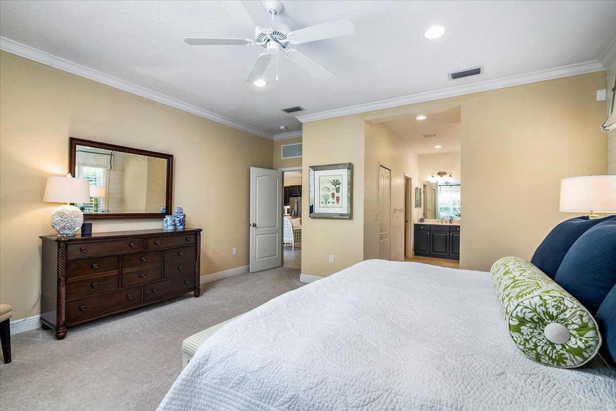 Building Photo - 12109 Whisper Lake Dr