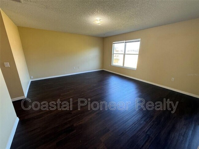 Building Photo - 4554 Ficus Tree Rd