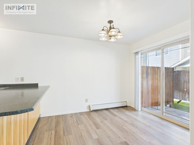 Building Photo - Refinished 3 Bedroom Off Of Durston