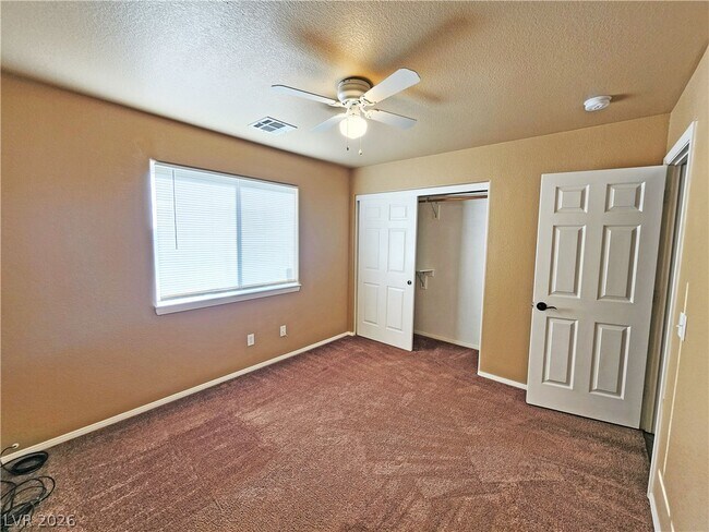 Building Photo - 3680 Ravine Ave