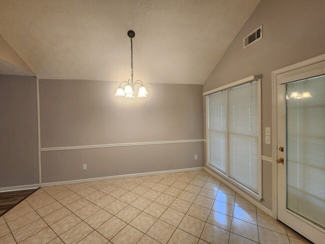 Building Photo - 6523 Fairfax Way