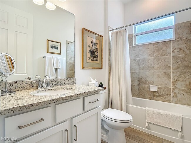 Building Photo - 15919 Leaning Pine Ln