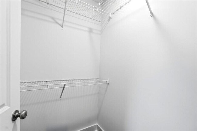 Building Photo - 1881 Plainsboro Dr