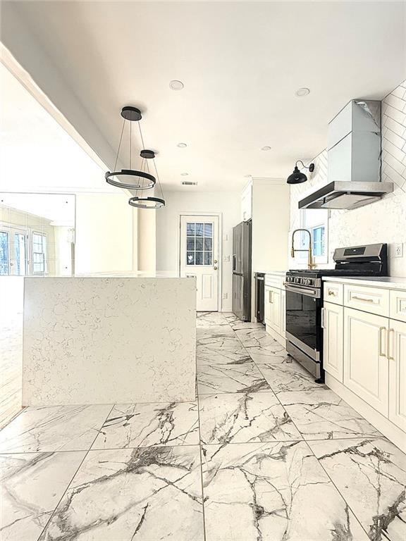 Building Photo - 200 W Paces Ferry Rd NW