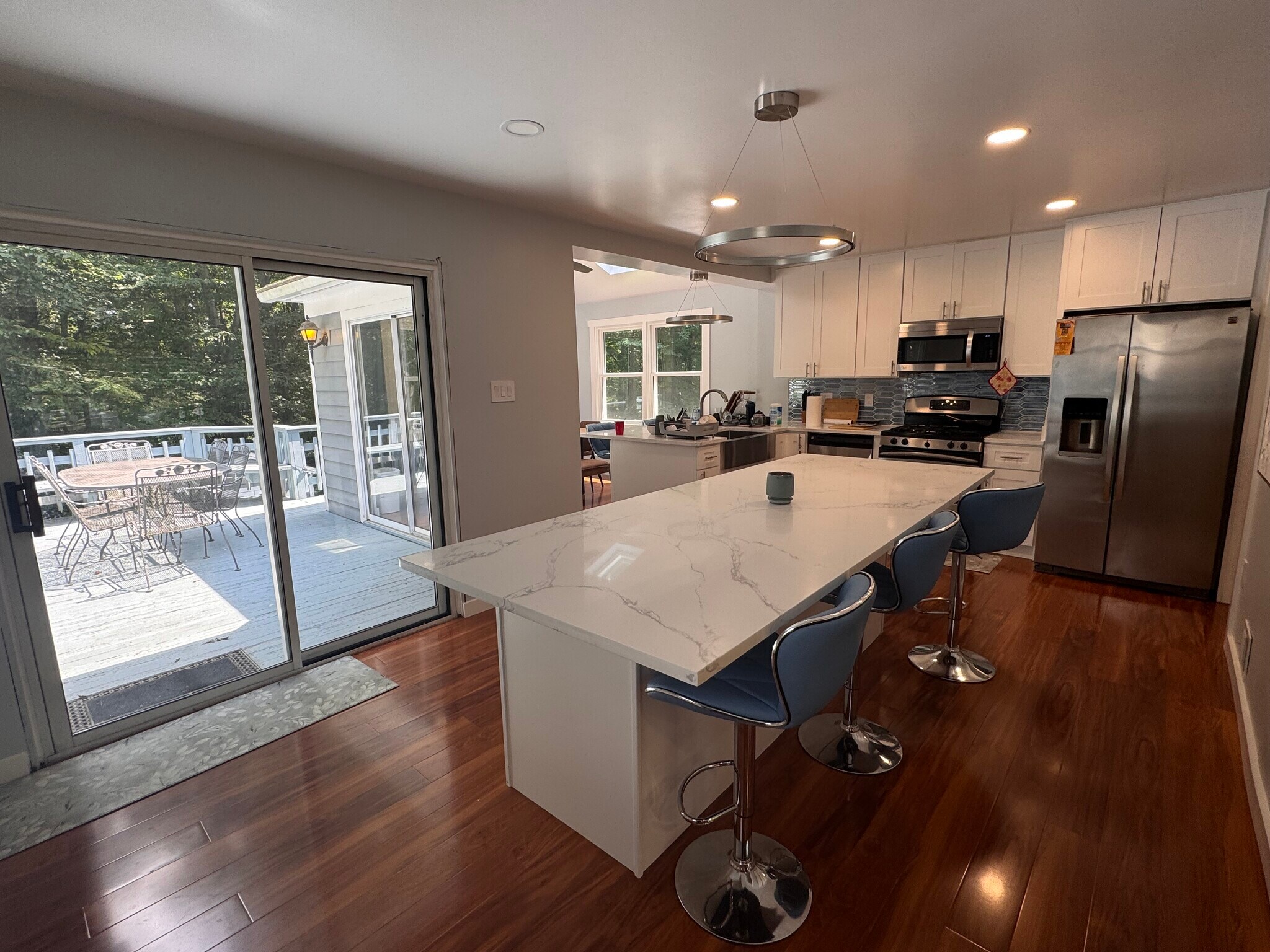 Dishwater provided. Newly renovated kitchen! - 6569 Braddock Rd