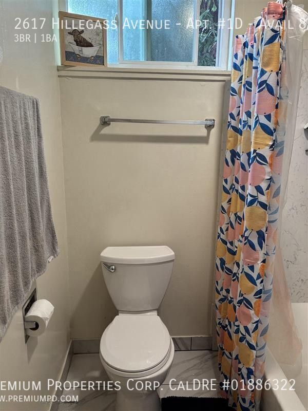 Building Photo - 2617 Hillegass Ave