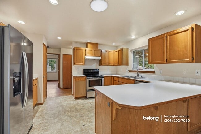 Building Photo - 15119 182nd Ave SE