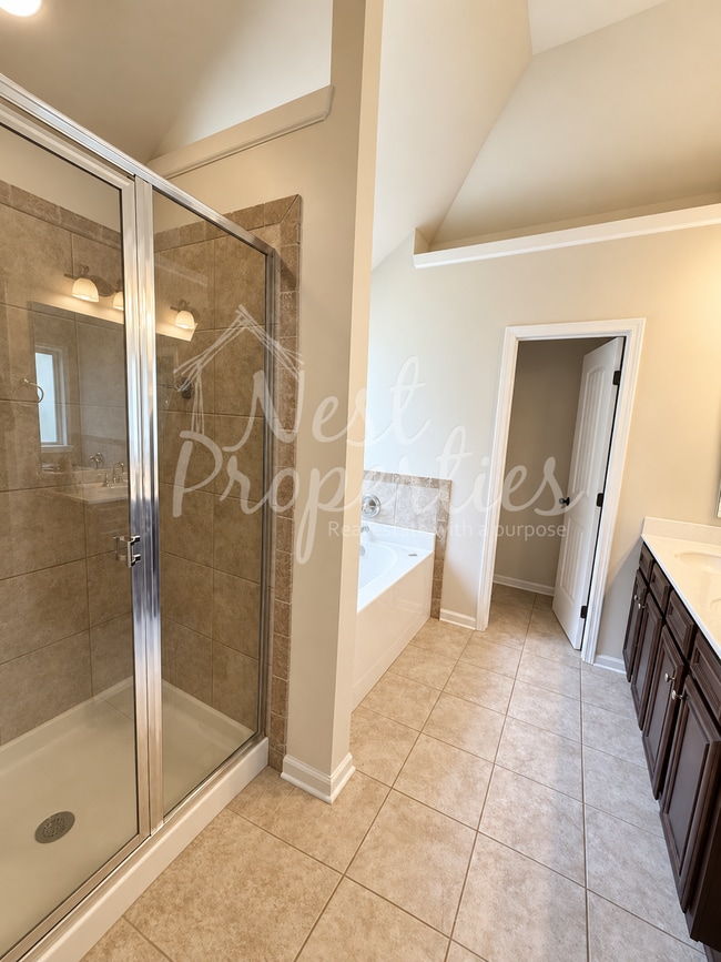 Building Photo - 293 Knight Valley Cir