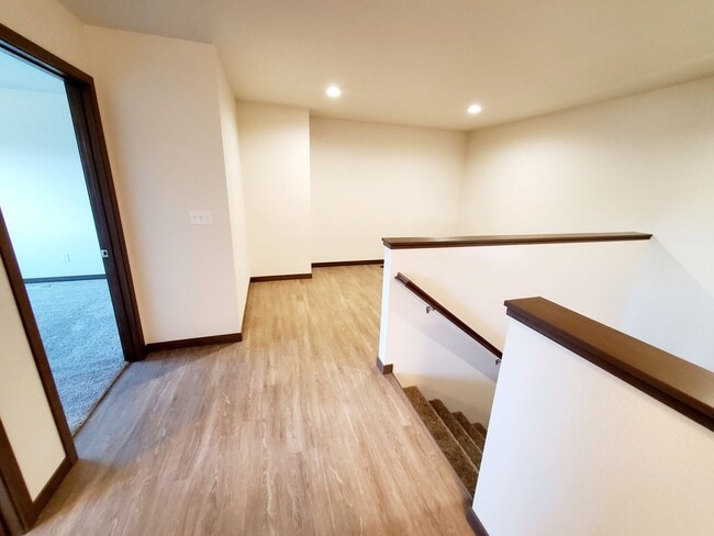Building Photo - 4450 Cumberland Loop