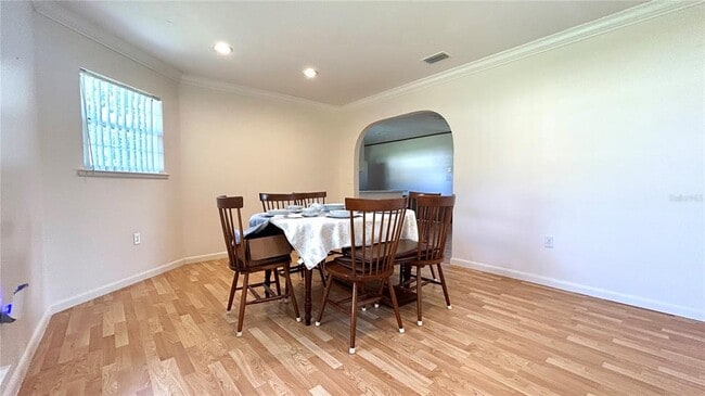 Building Photo - 234 SW Havanna Way