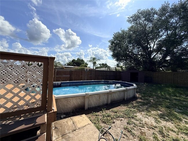 Building Photo - 8437 Luray Dr