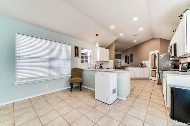 Building Photo - 21110 Las Lomas Blvd