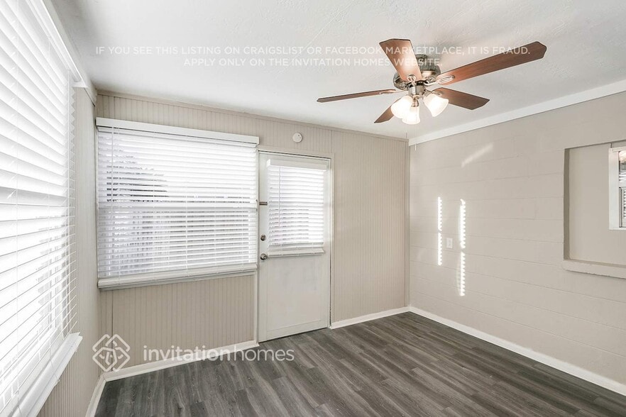 Building Photo - 3306 Brookfield Dr