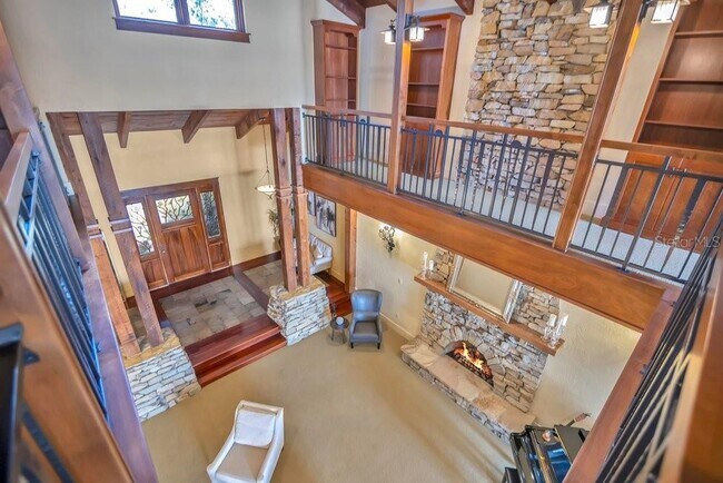 Building Photo - 10577 Down Lakeview Cir