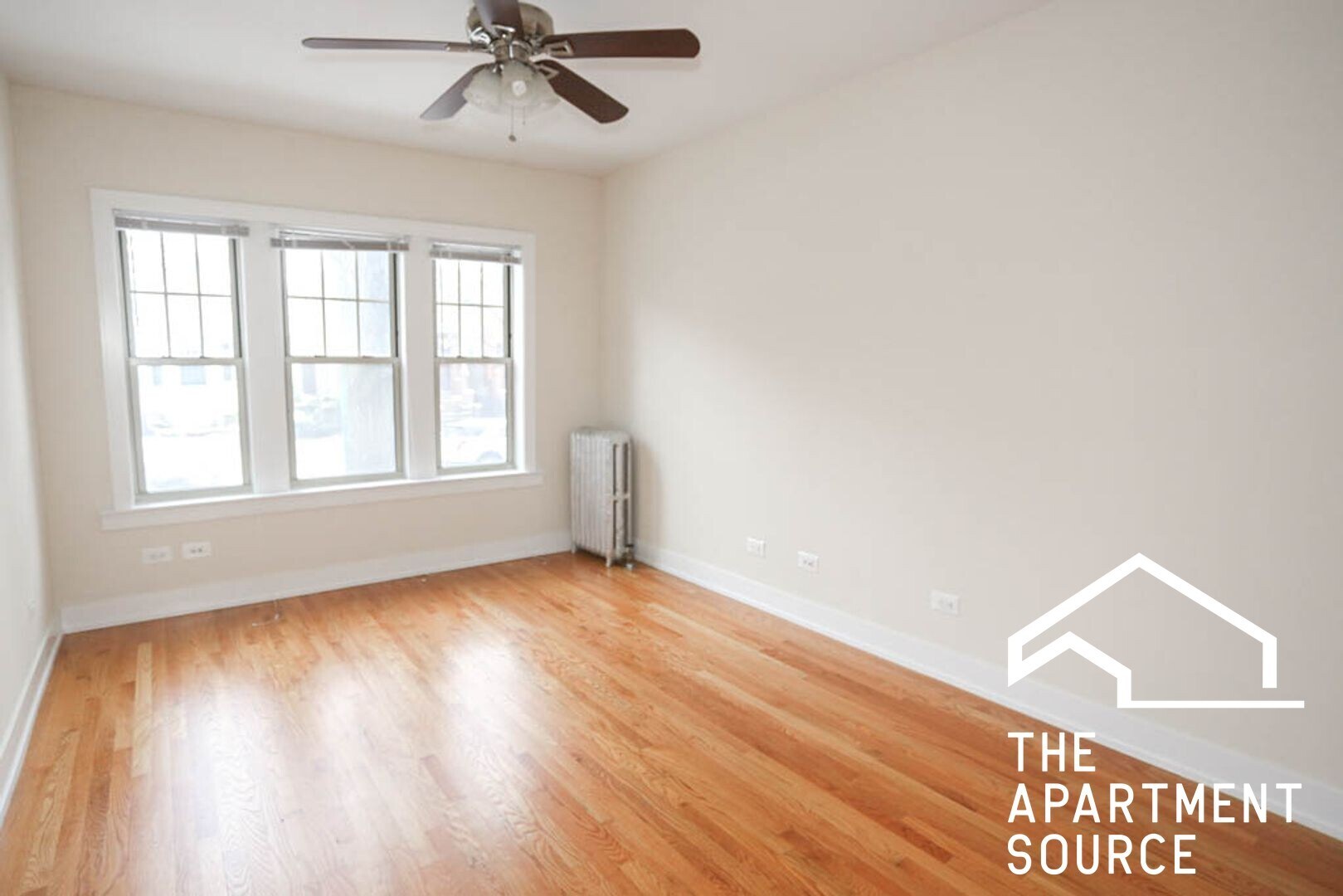 Building Photo - 5115 N Winchester Ave