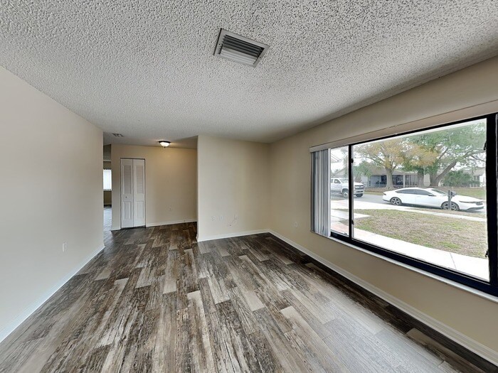 Building Photo - 7527 Atherton Ave