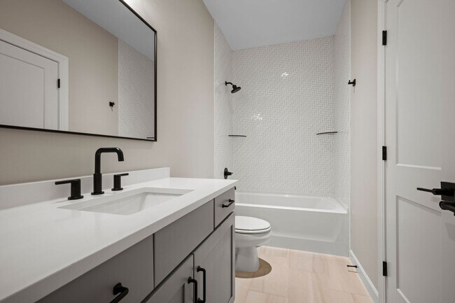 Building Photo - BRAND NEW! Spacious Nashville Home in a Qu...