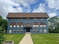 Building Photo - 107 S Church St