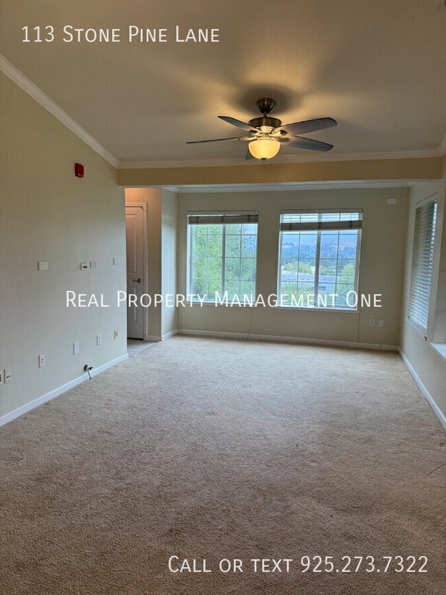 Building Photo - 113 Stone Pine Ln