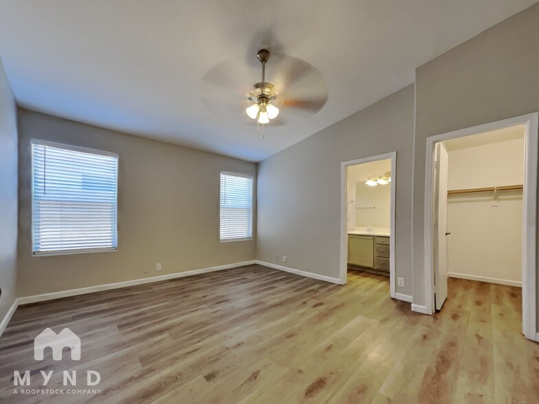 Building Photo - 4545 N 67th Ave