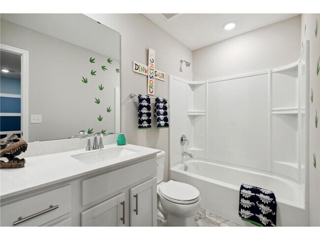 Building Photo - Beautiful 3bed 3bath Lennar smart home for lease in Otsego
