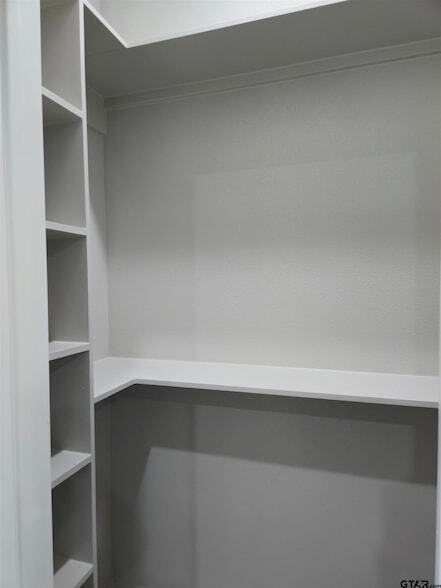 Building Photo - 8129 Cr 485